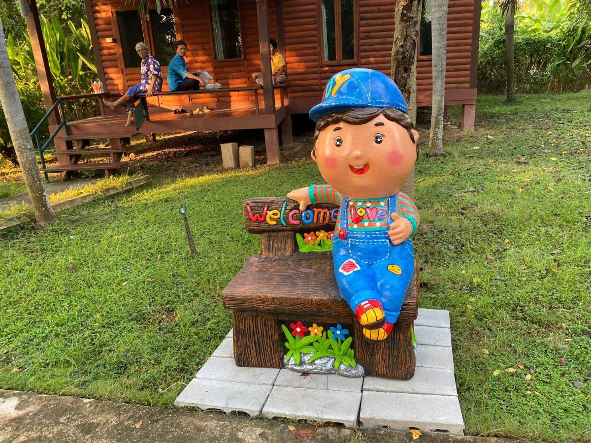 Nung Ni Bang Khon Thi Resort Amphawa Exteriör bild
