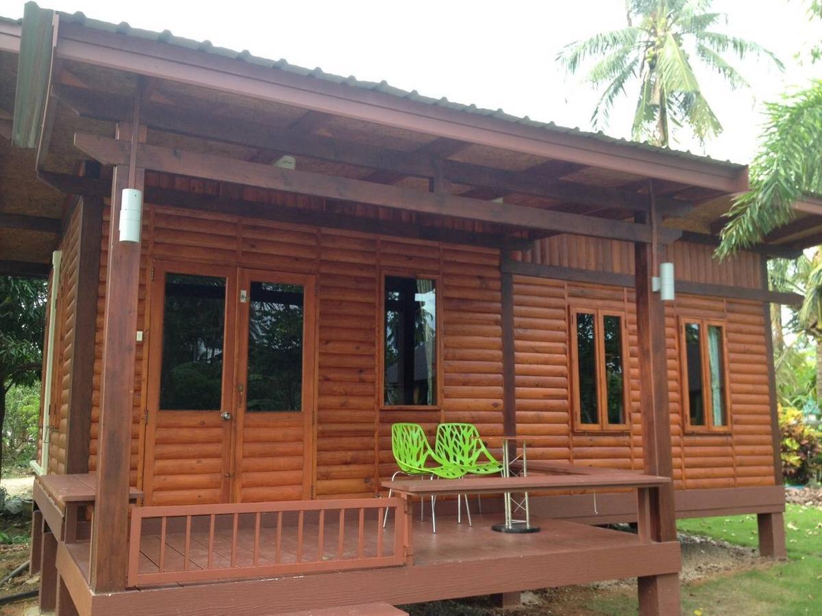 Nung Ni Bang Khon Thi Resort Amphawa Exteriör bild